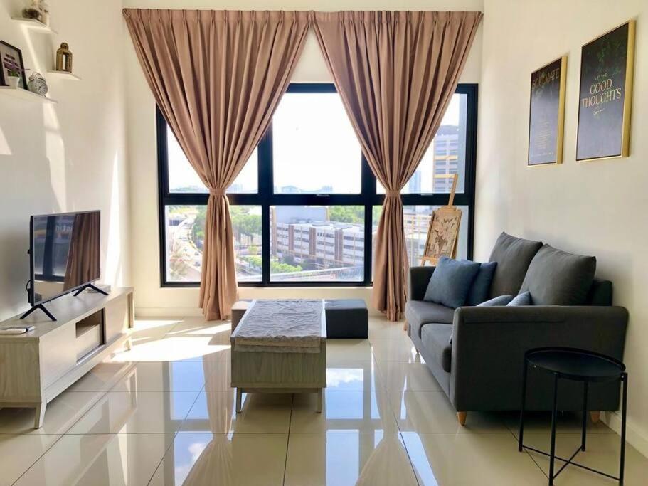Cozy Mayfair Homestay Puchong Buitenkant foto