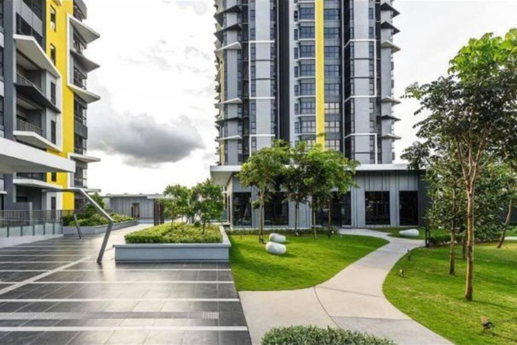 Cozy Mayfair Homestay Puchong Buitenkant foto