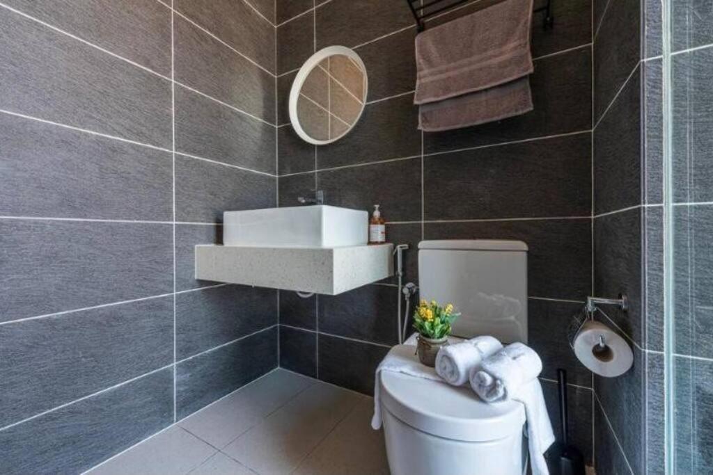 Cozy Mayfair Homestay Puchong Buitenkant foto